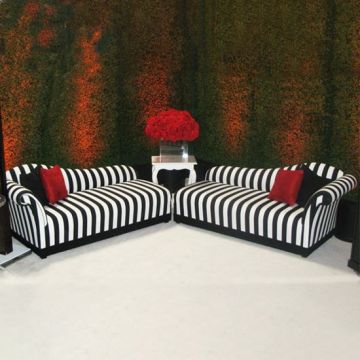 Encore Black & White Chaise