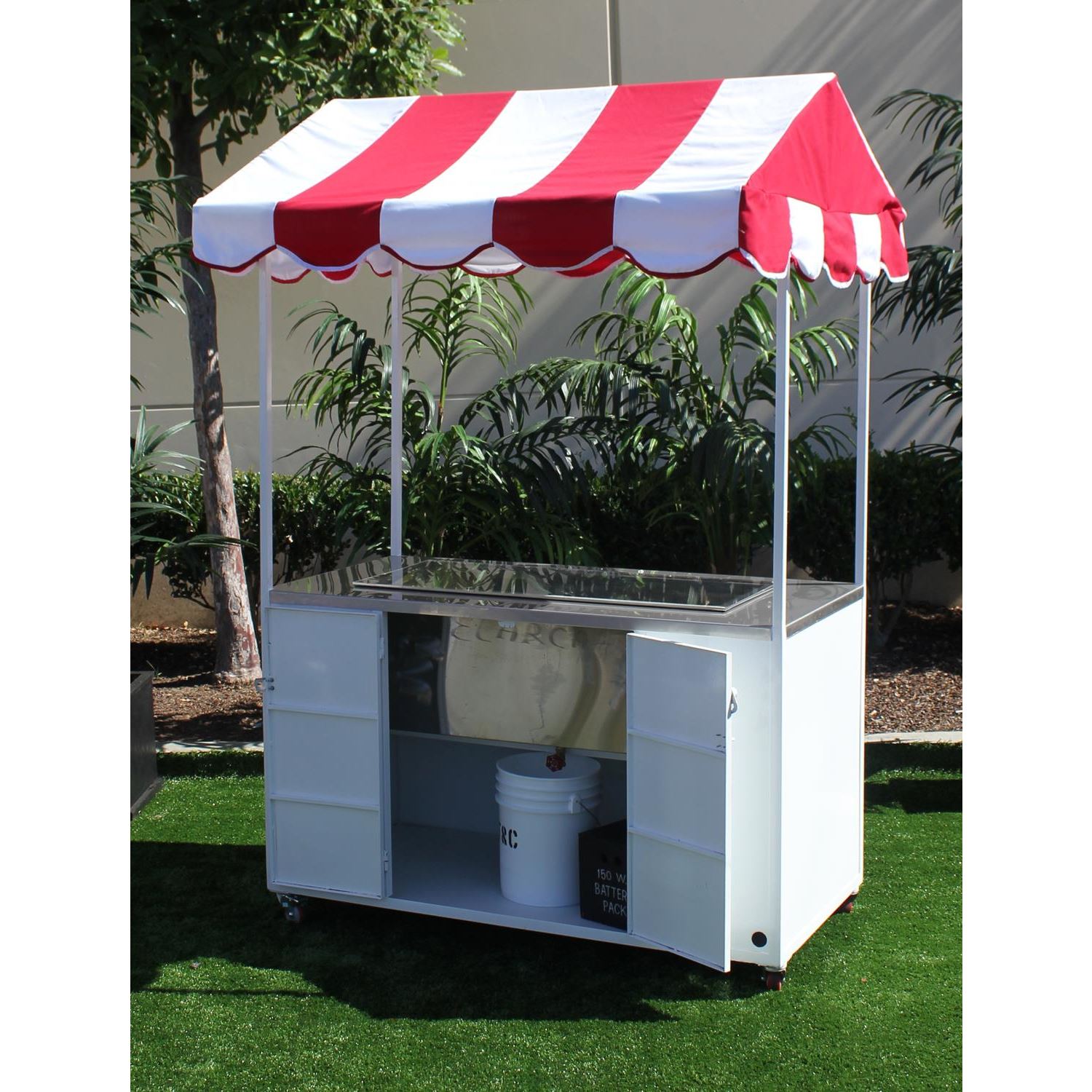 Old Fashioned Ice Cream Cart